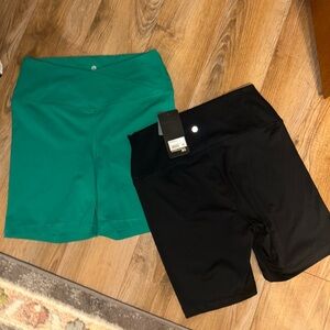 90 degree biker shorts- set of 2
